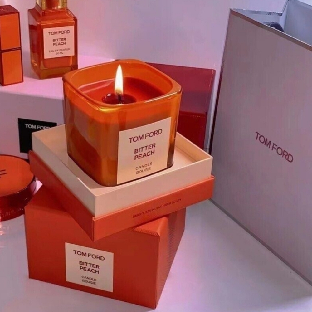 🚫ON HOLD🚫 🍑*NEW* Tom Ford Bitter Peach Candle
